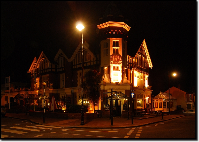 Grand Victorian Hotel 