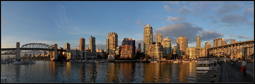 Skyline von Vancouver in der Abendsonne