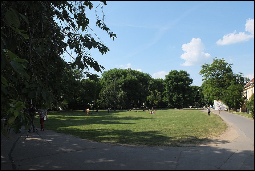 Park auf der Kampa Insel 