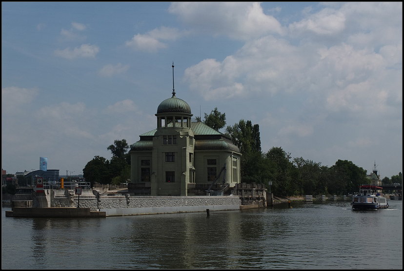  Wendepunkt an der Insel tvanice   