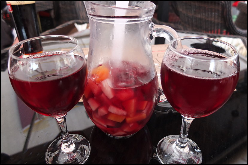Lecker Sangria  