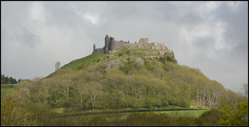 Carreg Cennen 